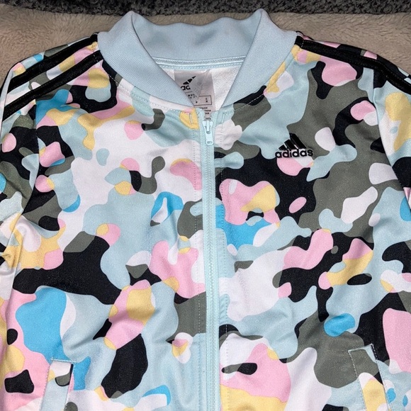 🔹4 for $30 Adidas Track Jacket, Youth Medium - Picture 2 of 8